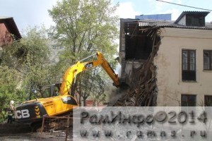 В Раменском простились с еще одним ветхим домом