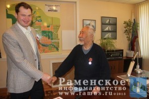 Ветеран специально прилетел из Америки в Кратово, чтобы встретить День Победы