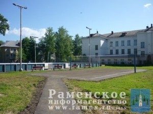 В с.п. Новохаритоновское продолжается благоустроительная работа