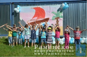 В п. Дружба прошла спортивная акция «Научись плавать»