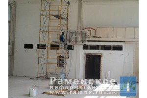 В школах района проверили проведение ремонтных работ в рамках подготовки к новому учебному году.