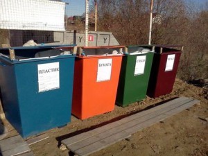 В д.Коняшино открылась первая в Гжели контейнерная площадка для раздельного сбора отходов
