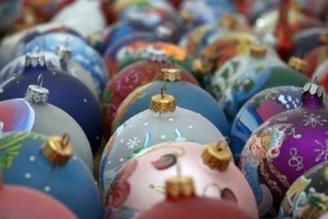 Объявлен конкурс на лучшую самодельную новогоднюю игрушку при поддержке Главы г.п. Ильинский