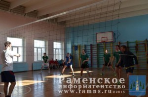 Турнир по волейболу прошел в выходные в Софьинской школе