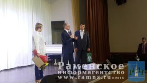 Белый рояль получил в подарок ДК «Чулковский» в честь открытия после ремонта