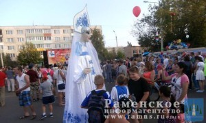 День сельского поселения Новохаритоновское отмечали сегодня в поселке Электроизолятор