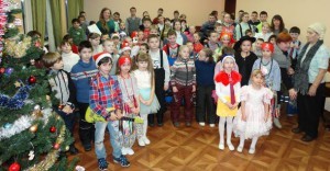 Спектакль «Бременские музыканты» показали в ДК «Юровский»