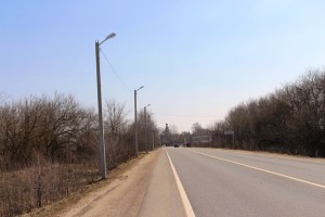 Работы по замене изношенных проводов уличного освещения провели в с.п.Новохаритоновское