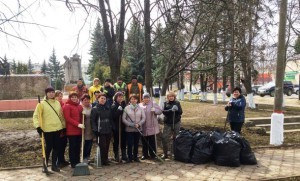 275 человек вышли на субботник в с.п.Новохаритоновское
