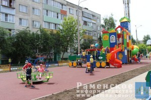 Комплексное благоустройство дворовой территории д.25 пос. Электроизолятор