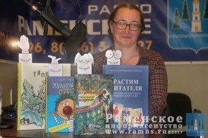 В гостях у передачи «Мамин час» заведующая Раменской центральной детской библиотекой Екатерина Сергеева
