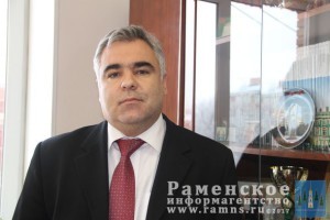 В прямом эфире на Раменском радио начальник Управления Пенсионным фондом Евгений Сурский