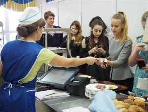 Систему электронной столовой представили на семинаре директоров образовательных учреждений в Дергаевской школе №23