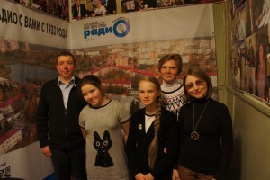 Гости эфира — Ирина Ляпина, руководитель и актеры театральных студий «Шанс» и «Секрет» с.п.Вялковское Раменского района