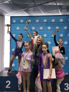 Юные фигуристы спортивной школы «Раменское» регулярно участвуют в различных соревнованиях