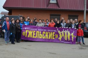 В восьми населенных пунктах с.п.Гжельское провели субботник