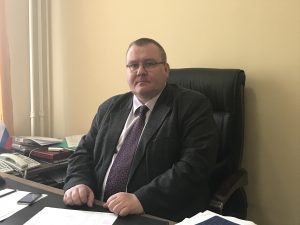 Кто может стать присяжным заседателем рассказал замглавы администрации района Антон Попов
