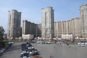 Андрей Кулаков доложил губернатору Московской области о ситуации с недостроенными объектами строительства в Раменском