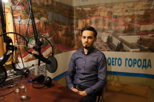 Гости студии — фотограф Максим Мамедов и организатор автодружины «ГРАД» Андрей Волков