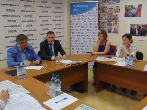 В Раменском информационном агентстве состоялся брифинг на тему оказания услуг по вывозу мусора на территории Раменского района