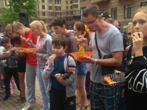 День яблочного пирога прошел в Раменском