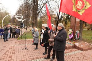 В четверг, 25 октября, на площади Победы прошел митинг памяти жертв политических репрессий