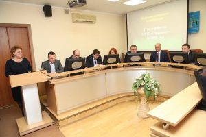 Итоги работы МУП «Общепит» за 2018 год обсудили в администрации