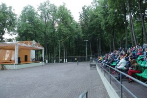 В Раменском парке можно бесплатно посетить кинотеатр под открытым небом