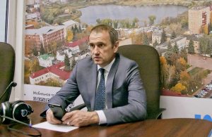 Заместитель главы администрации Виталий Чехов рассказал о работе сферы ЖКХ