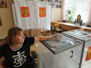 Избирательные участки в Раменском оборудованы для людей с ОВЗ