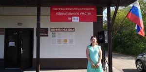На участке №2612 в с.п.Новохаритоновское жители активно голосуют