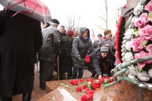 Митинг памяти жертв политических репрессий состоялся сегодня на площади Победы в г.Раменское