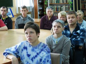 В рамках месячника «Белая трость» в Денежниковском психоневрологическом интернате был проведен урок добра «Они сердцем видят жизнь»