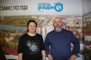 О социальном клубе «Гармония» рассказали Светлана Солодова и Игорь Кисурин