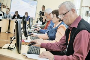 Компьютерные курсы организуют в Раменском рамках программы «Активное долголетие»