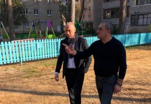 Депутат Совета депутатов Раменского городского округа Сергей Демин провел выездное совещание по вопросу благоустройства