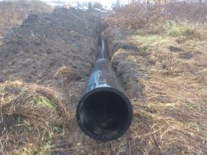 На ул.Транспортный проезд в г.Раменское продолжаются работы по замене трубопровода