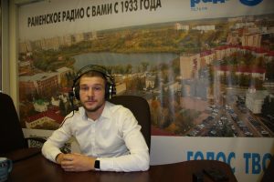 Гость программы «Активный час» Андрей Дрожжин, инструктор по скалолазанию