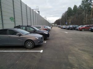 Завершены работы по расширению парковки у пл.Отдых