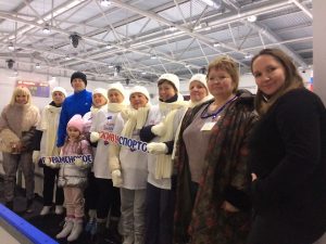 Участники программы «Активное долголетие» посетили занятие на ледовой арене ДС «Борисоглебский»