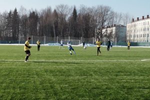 Футболисты из Сергиева Посада сыграли с соперниками из Электростали на новом поле в Краснозаводске