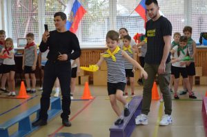 В детском саду № 52 прошел музыкально-спортивный праздник, посвященный Дню защитника Отечества