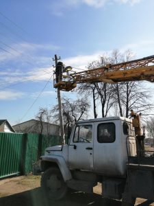 Продолжаются работы по текущему ремонту сетей уличного освещения