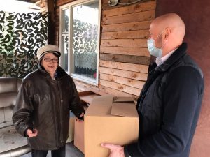Руководитель МКУ «ТУ Ильинский» внимательно отслеживает и контролирует ситуацию с жителями, которым нужна помощь