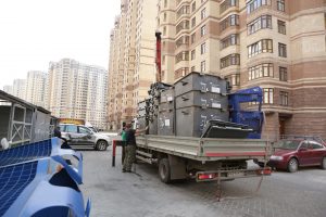 Региональный оператор «ЭкоЛайн-Воскресенск» проводит замену старых мусорных баков на контейнерных площадках Раменского округа