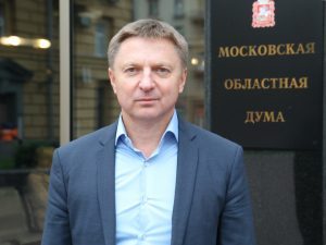 С днём знаний поздравляет депутат Московской областной Думы Владимир Жук