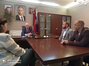 Директор МКУ «ТУ Ильинский» С.В. Демин провел рабочее совещание с директором МБУС «Авангард» М.А. Литвиновым