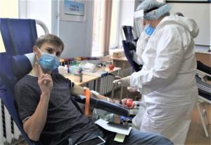 Более 20 литов крови собрали в День донора в ГГУ