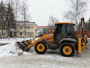 В Территориальном управлении «Новохаритоновское» Раменского городского округа продолжается работа по очистке и вывозу снега
