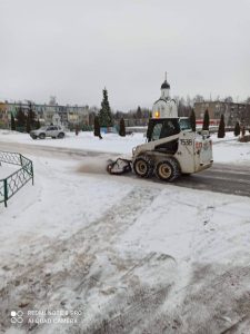 В ТУ Чулковское убирают снег